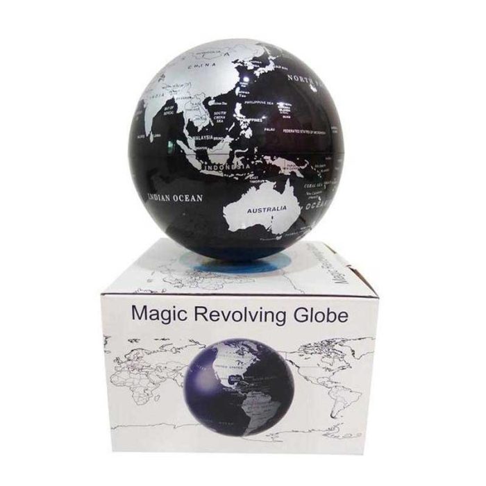 کره زمین مشکی