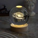 گوی شیشه ای کریستالی