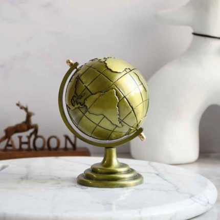 کره جغرافیایی فلزی