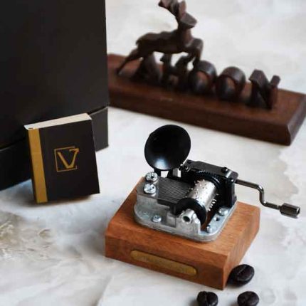 جعبه موزیکال یا موزیک باکس ایل تمپو ولا