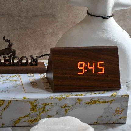 ساعت دیجیتال رومیزی