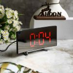 ساعت دیجیتال رومیزی