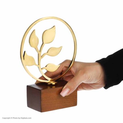 تندیس فلزی گیاه