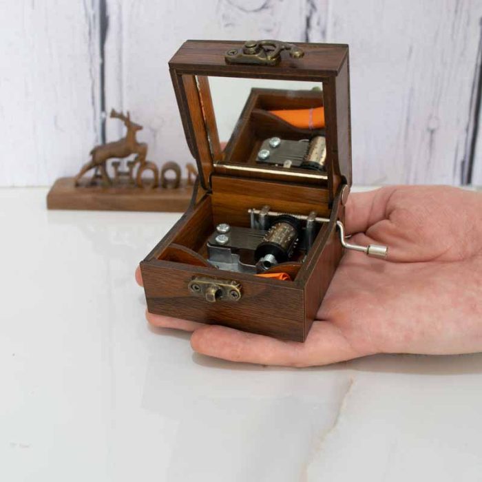 جعبه موزیکال چوبی