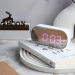 ساعت دیجیتال رومیزی