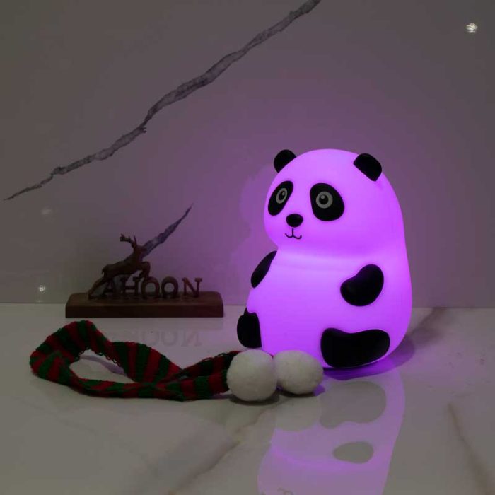 شب خواب پاندا زمستان