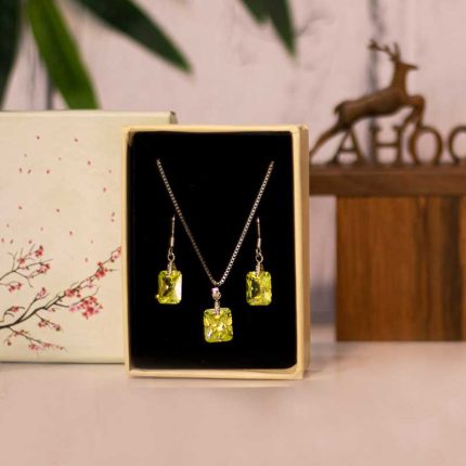 نیم ست بذل با جعبه هدیه