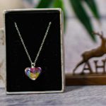 گردنبند قلب آب نباتی