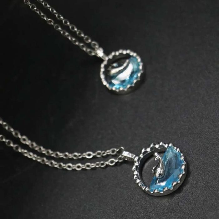 گردنبند نهنگ و دریا