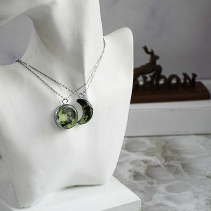 گردنبند عاشقانه ماه دوتایی