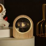 چراغ خواب کریستالی با قاب چوبی