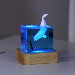 چراغ خواب رزینی اقیانوس شب تاب طرح نهنگ و غواص