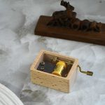 موزیک باکس طلایی چوبی