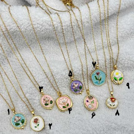 گردنبند کلاسیک طرح گل