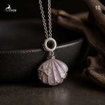گردنبند صدف لاکت دار