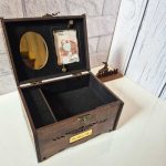 جعبه موزیکال چوبی مدل صندوق قدیمی - Image 2