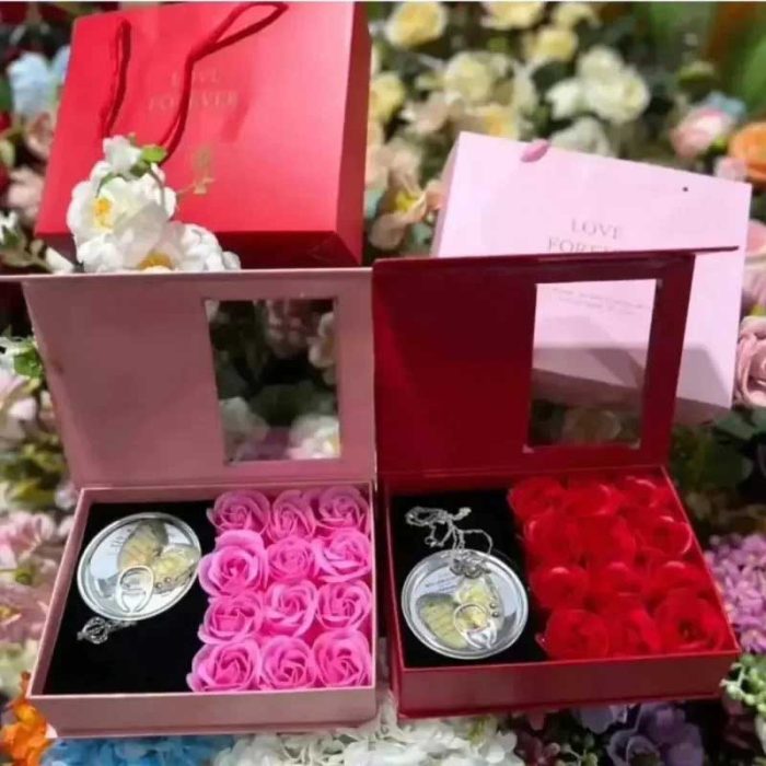 پک هدیه گل رز