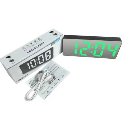 ساعت رومیزی دیجیتالی رنگ سبز