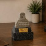 تندیس مقبره کوروش