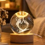 گوی کریستالی 3D طرح دلفین و قلب